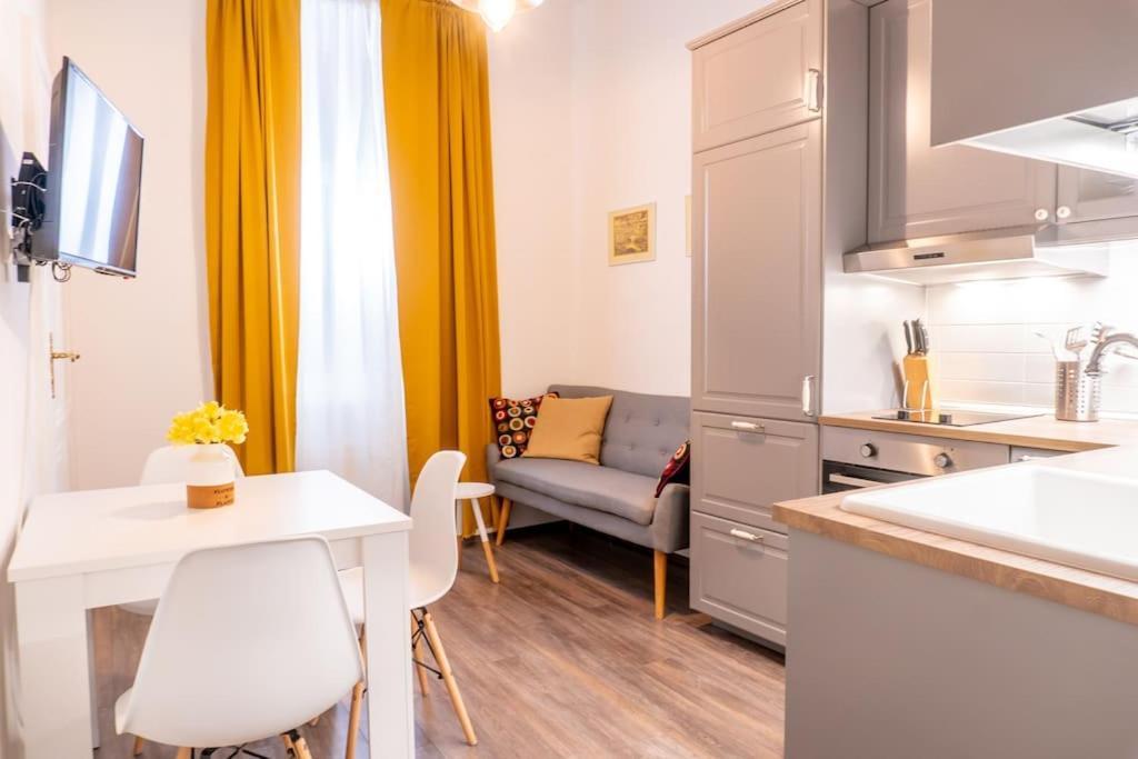 Central And Comfy 2Bdr Apartment Near Parliament Belgrad Zewnętrze zdjęcie
